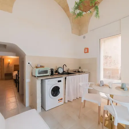 Fjore Di Lecce, & Caffe