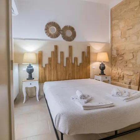 Διαμέρισμα Fjore Di Lecce, & Caffe *