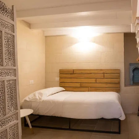 Fjore Di Lecce, Camere&caffè