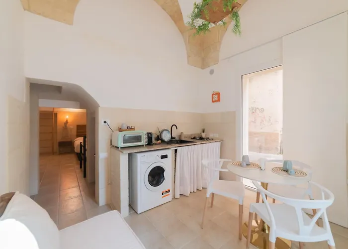 Fjore Di Lecce, Camere&caffè