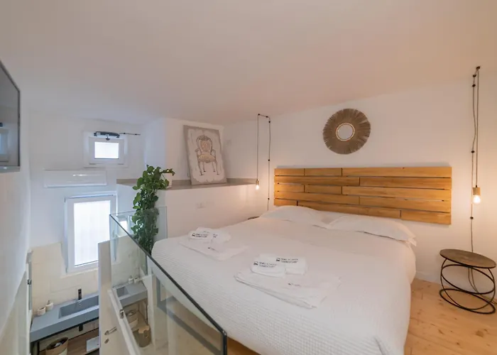 Fjore Di Lecce, Camere&caffè *